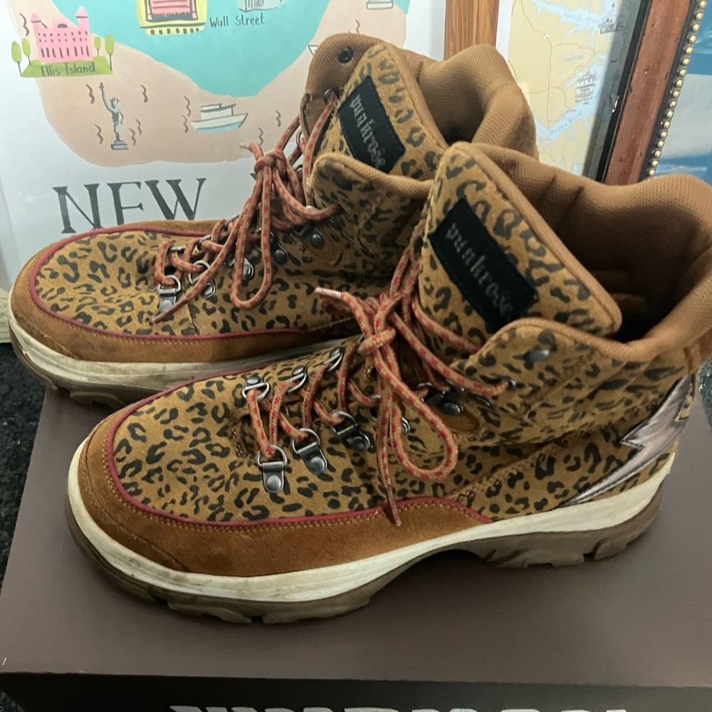 Skechers Punkrose Animal Print Lace-up Boots leop print designer shoes size 10